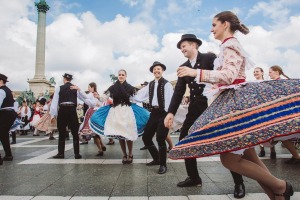 Online programok a tánc világnapjára