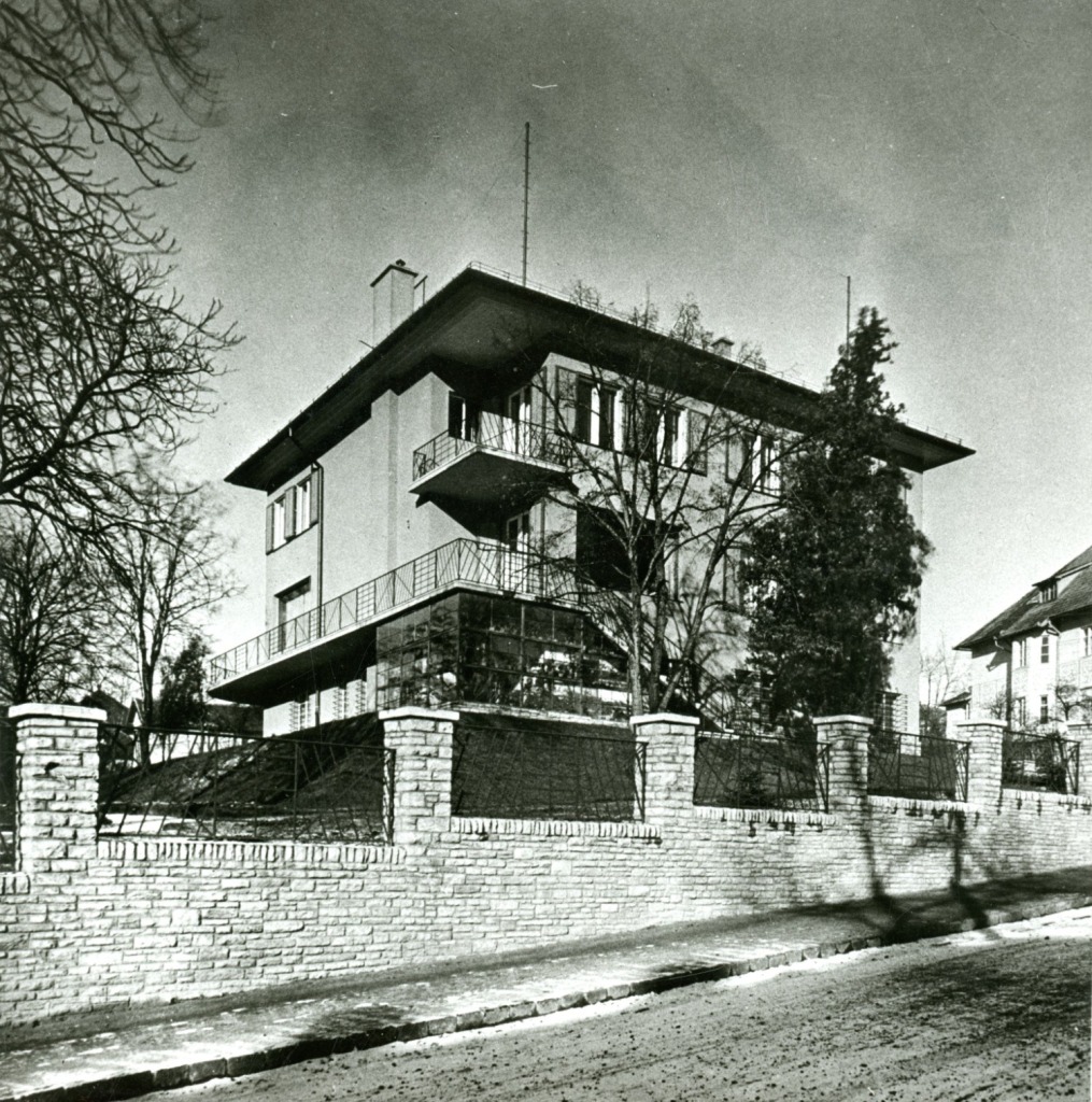 Luxusvilla a Rózsadombon 1935-ből, amely kilenc évig volt boldog családi fészek